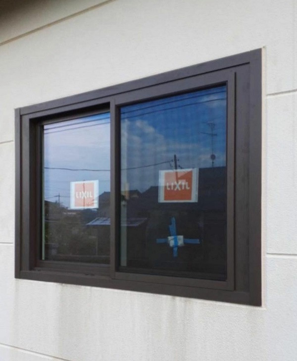 大平トーヨー住器の【浴室窓】リプラスで断熱効果アップの施工後の写真1