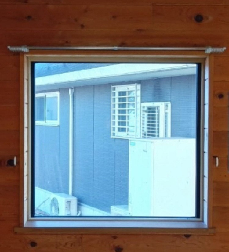 大平トーヨー住器の【佐野市】窓のかんたんリフォーム!断熱サッシへ交換の施工前の写真3