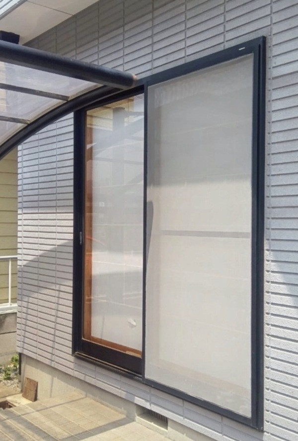 大平トーヨー住器の【小山市】簡単リフォーム＜リフォームシャッター＞の施工前の写真1