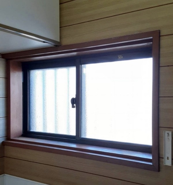 大平トーヨー住器の【小山市】簡単リフォーム＜インプラス＞の施工前の写真1