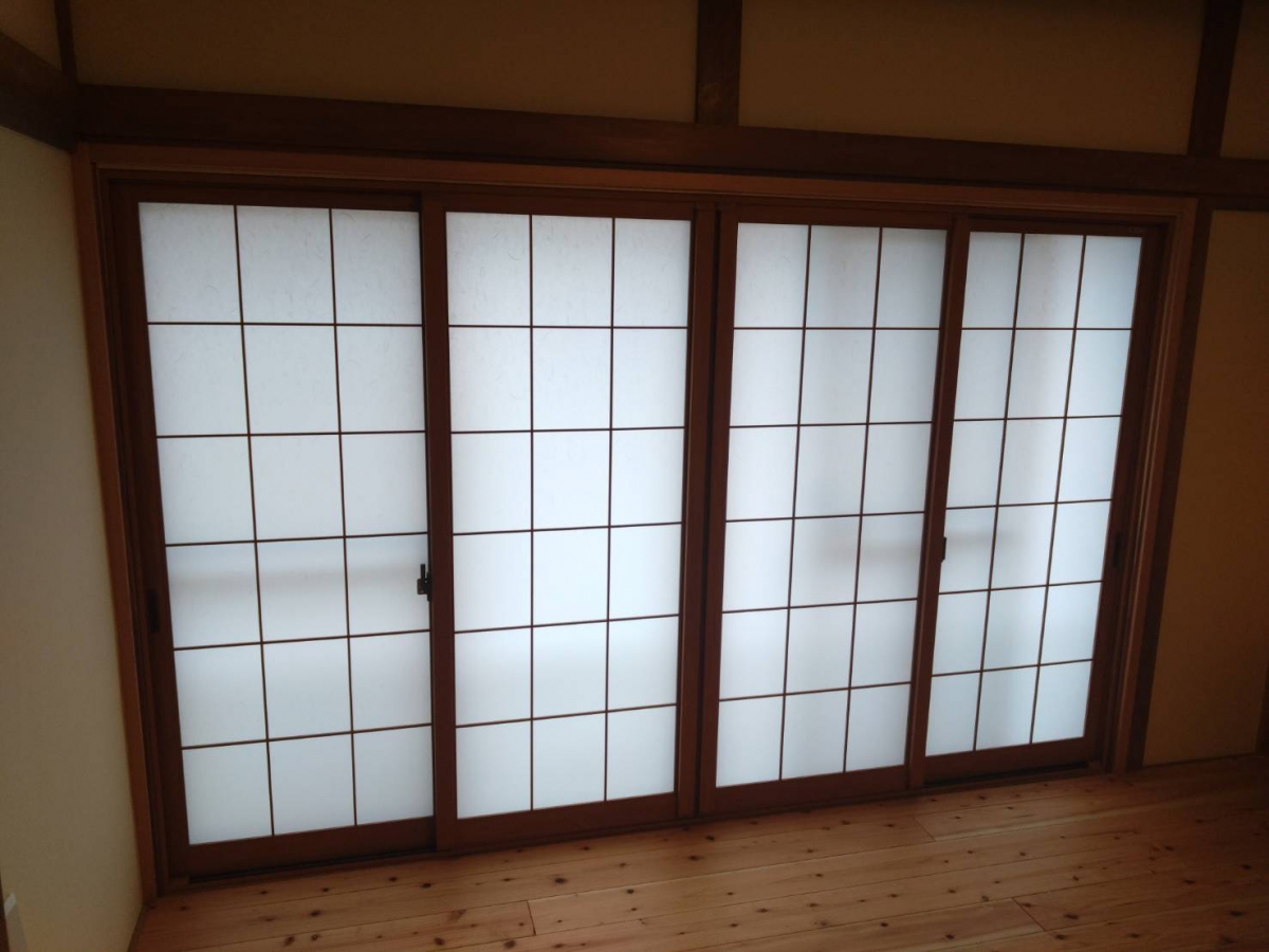 松本トーヨー住器の愛南町　内窓インプラス取付の施工後の写真1