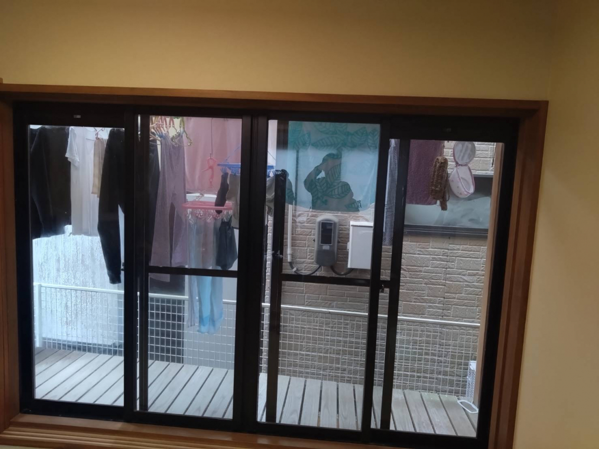 松本トーヨー住器の愛南町　補助金活用　内窓インプラス取付の施工前の写真2