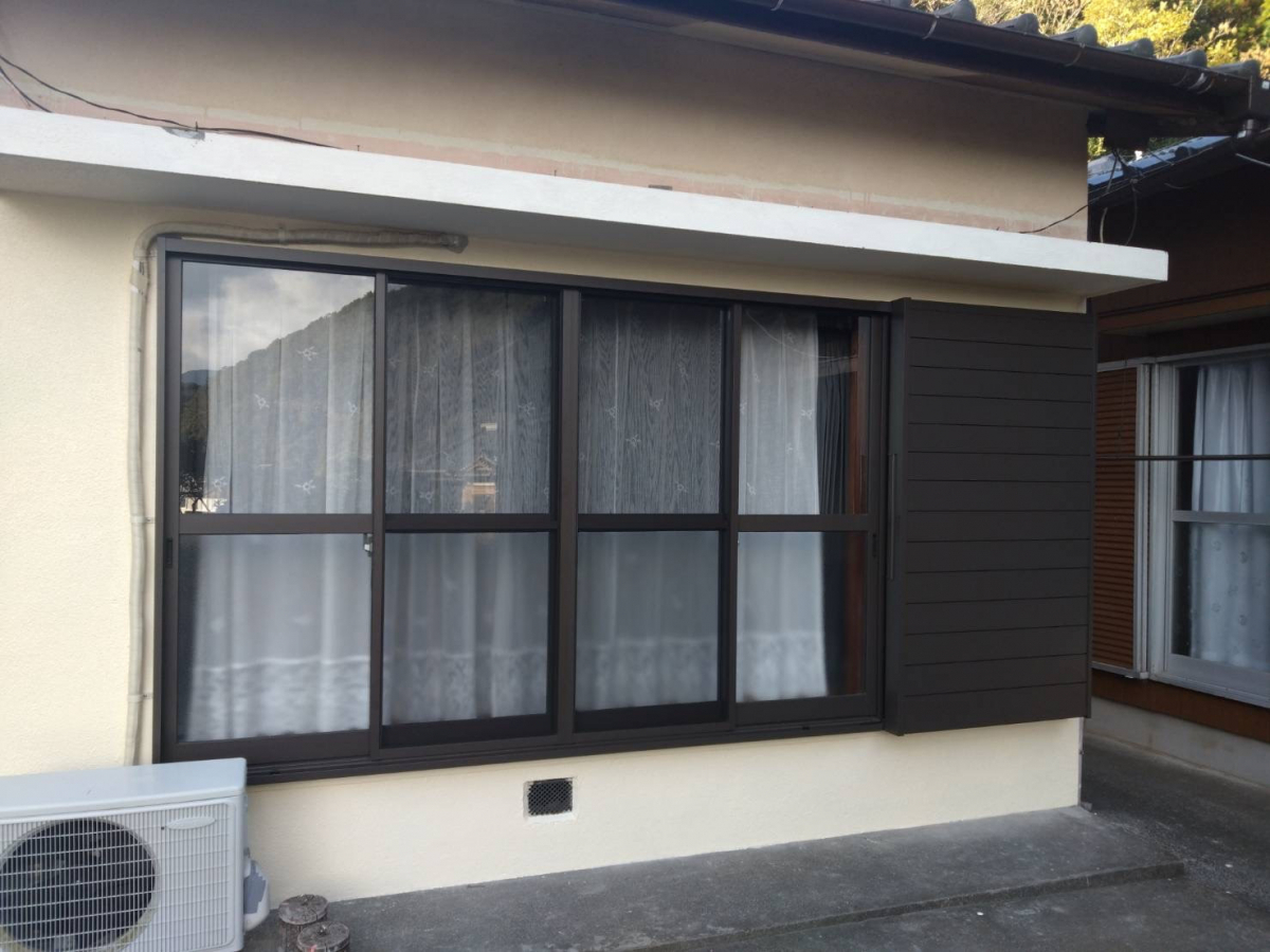 松本トーヨー住器の愛南町 窓リフォーム 補助金活用の施工後の写真1