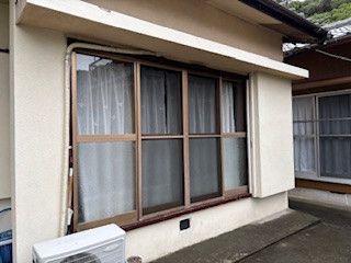 松本トーヨー住器の愛南町 窓リフォーム 補助金活用の施工前の写真1