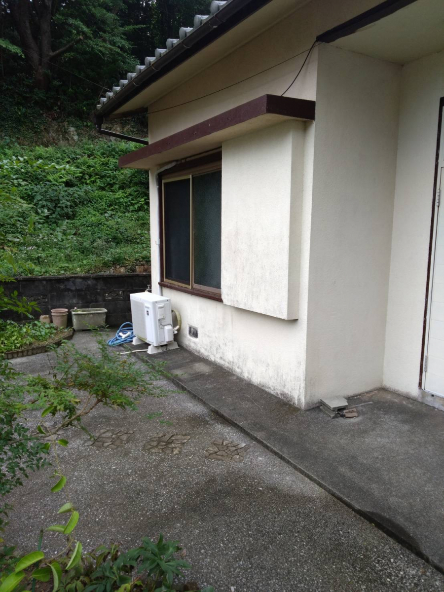 松本トーヨー住器の愛南町 窓リフォーム 補助金活用の施工前の写真3