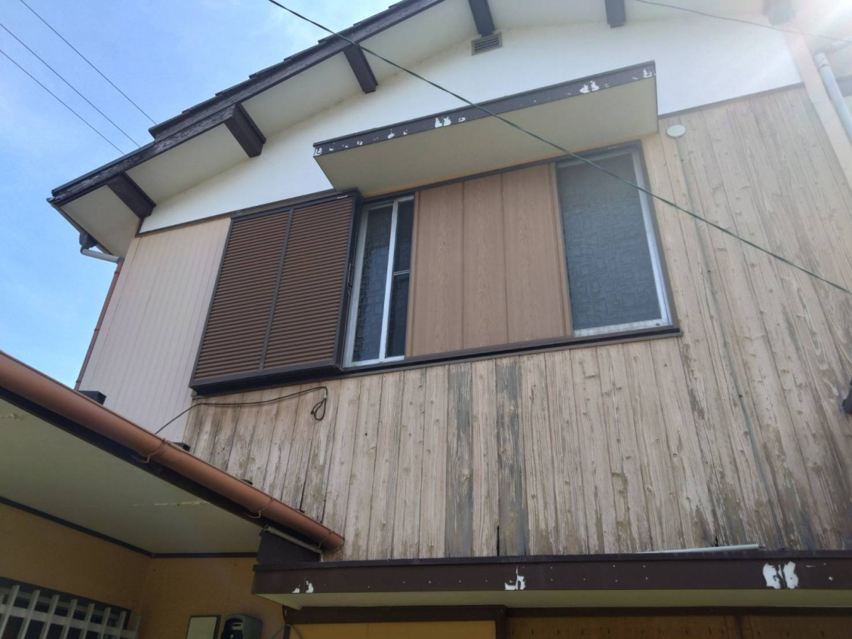 松本トーヨー住器の愛南町、窓リフォーム、補助金活用の施工前の写真1