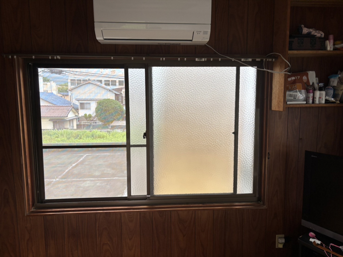 松本トーヨー住器の愛南町、窓&トイレリフォーム、補助金活用の施工前の写真1