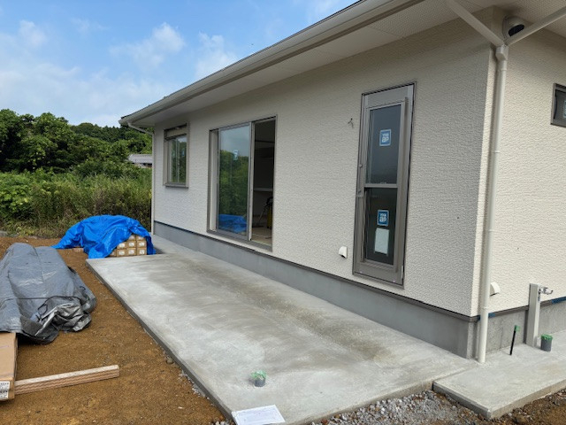 松本トーヨー住器の愛南町、テラス＋ウッドデッキ工事の施工前の写真1