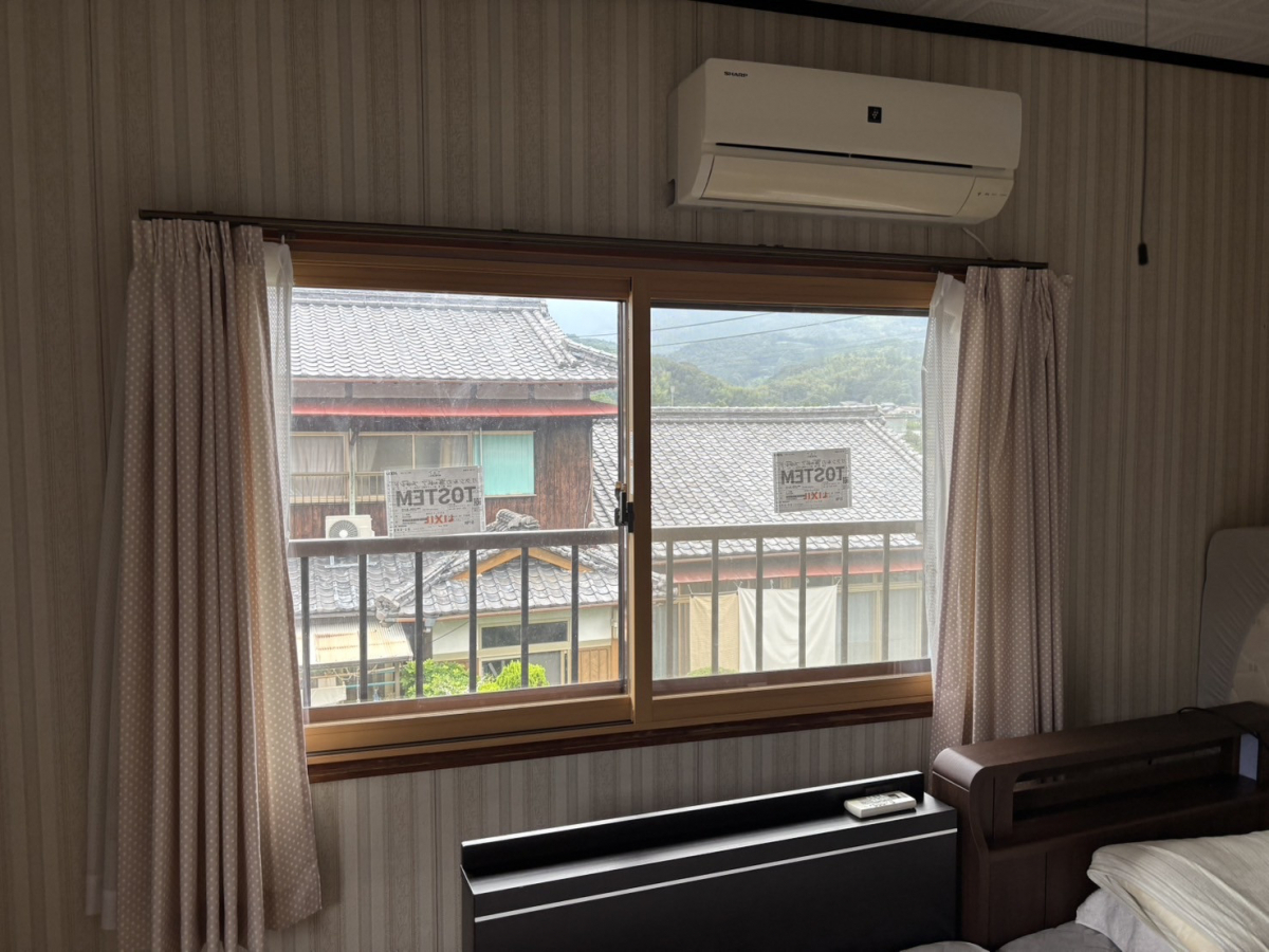 松本トーヨー住器の愛南町、窓リフォーム、補助金活用、内窓の施工後の写真2