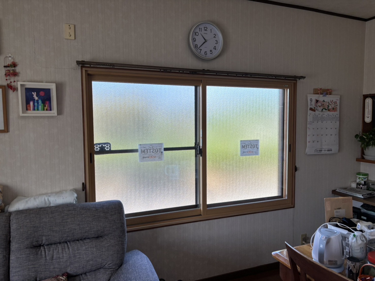 松本トーヨー住器の愛南町、窓リフォーム、補助金活用、内窓設置の施工後の写真2