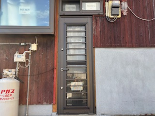 松本トーヨー住器の愛南町、窓リフォーム、カバー工法、補助金活用の施工後の写真3