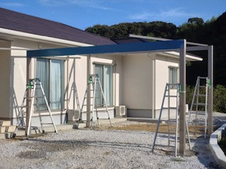 松本トーヨー住器の愛南町、カーポート工事、フーゴＦの施工前の写真3