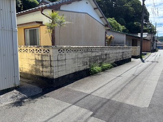 松本トーヨー住器の愛南町、フェンス工事、補助金活用の施工前の写真2