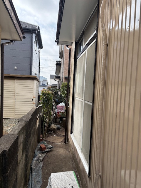 ダイイチサッシの【横浜市】面格子取付｜見えすぎる不安｜防犯対策の施工前の写真1