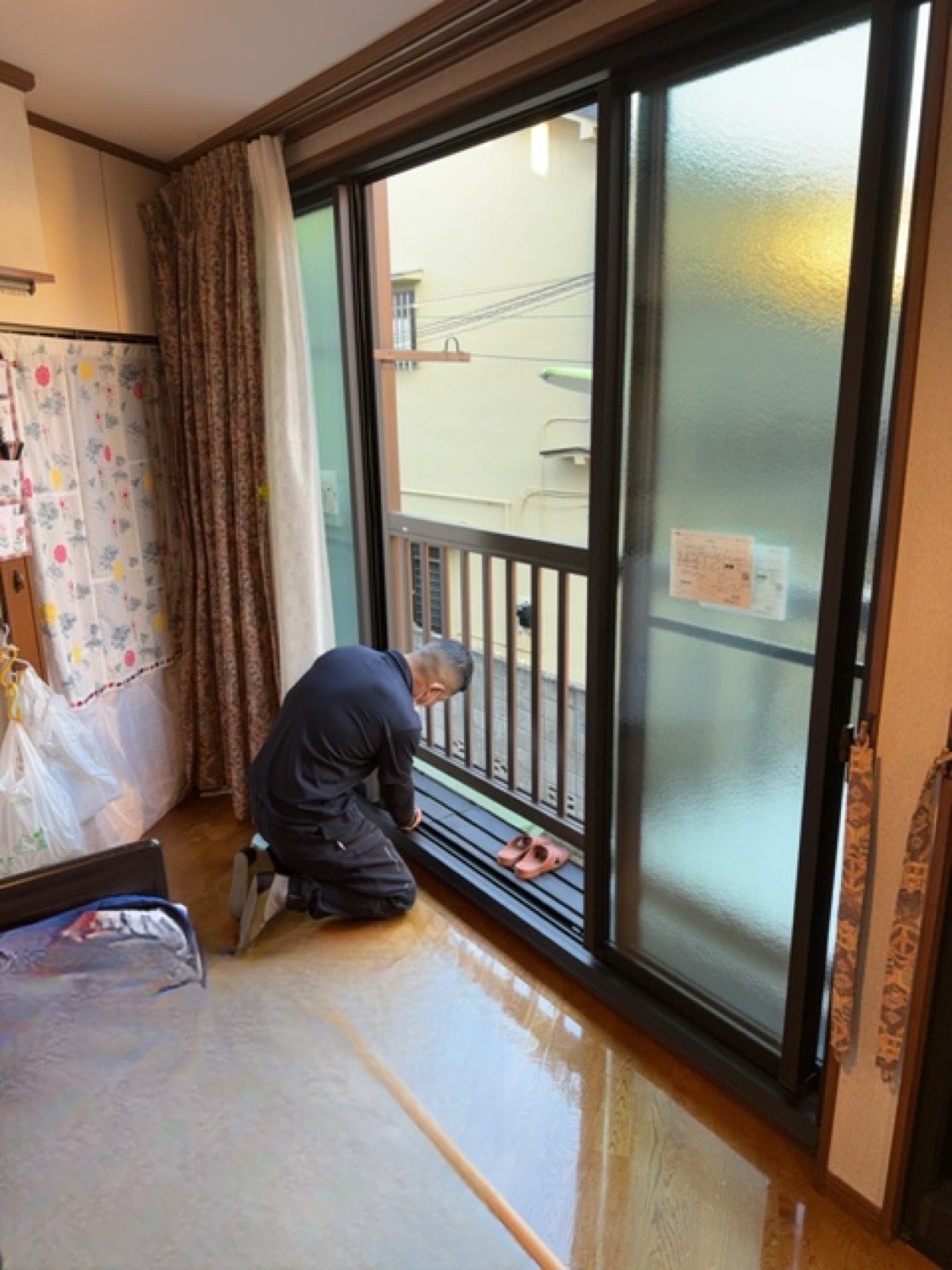 MADOORの【品川区】上部ガラス無しの窓に交換🏠✨（窓交換リプラス）の施工事例詳細写真2