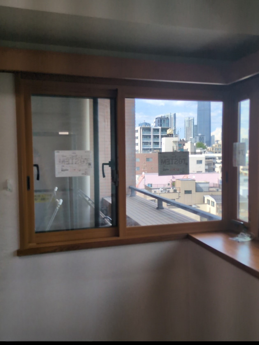 MADOORの【港区】カーテンボックスがある窓に内窓つけられますか?(内窓インプラス)の施工後の写真2