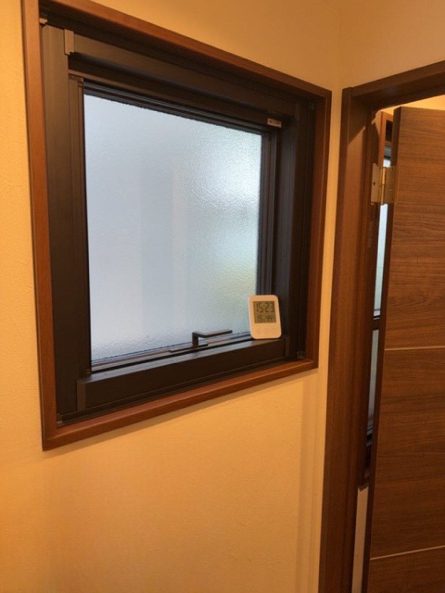 MADOORの【大田区】リフォームを機に窓の種類を変えたい！（窓交換リプラス）の施工後の写真1