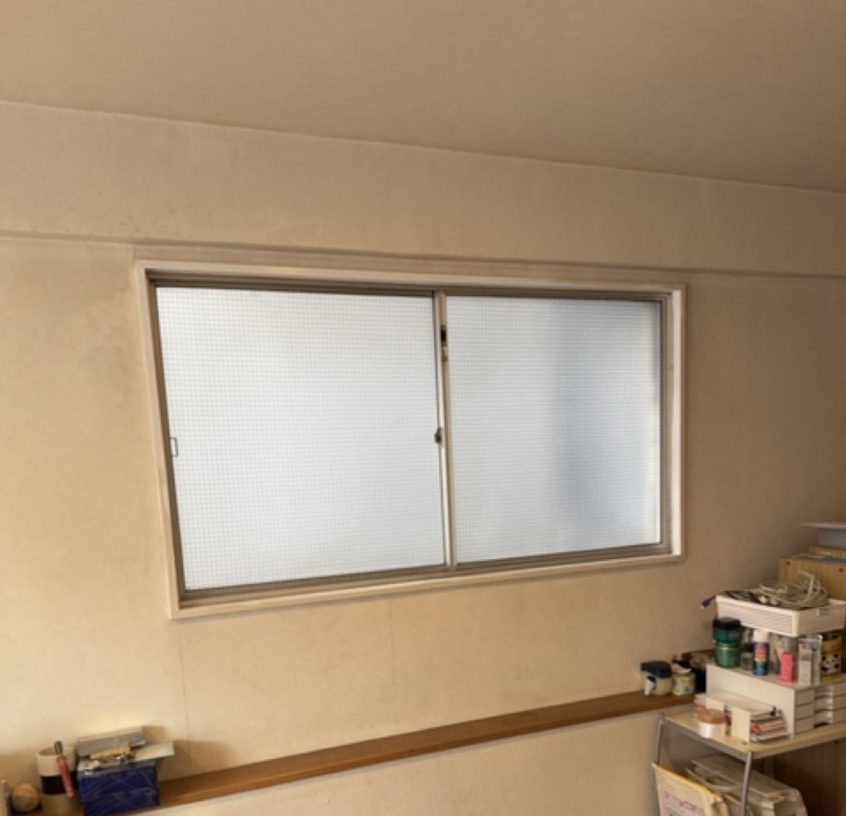 MADOORの【渋谷区】外からの視線が気になる🙈（内窓インプラス）の施工前の写真1