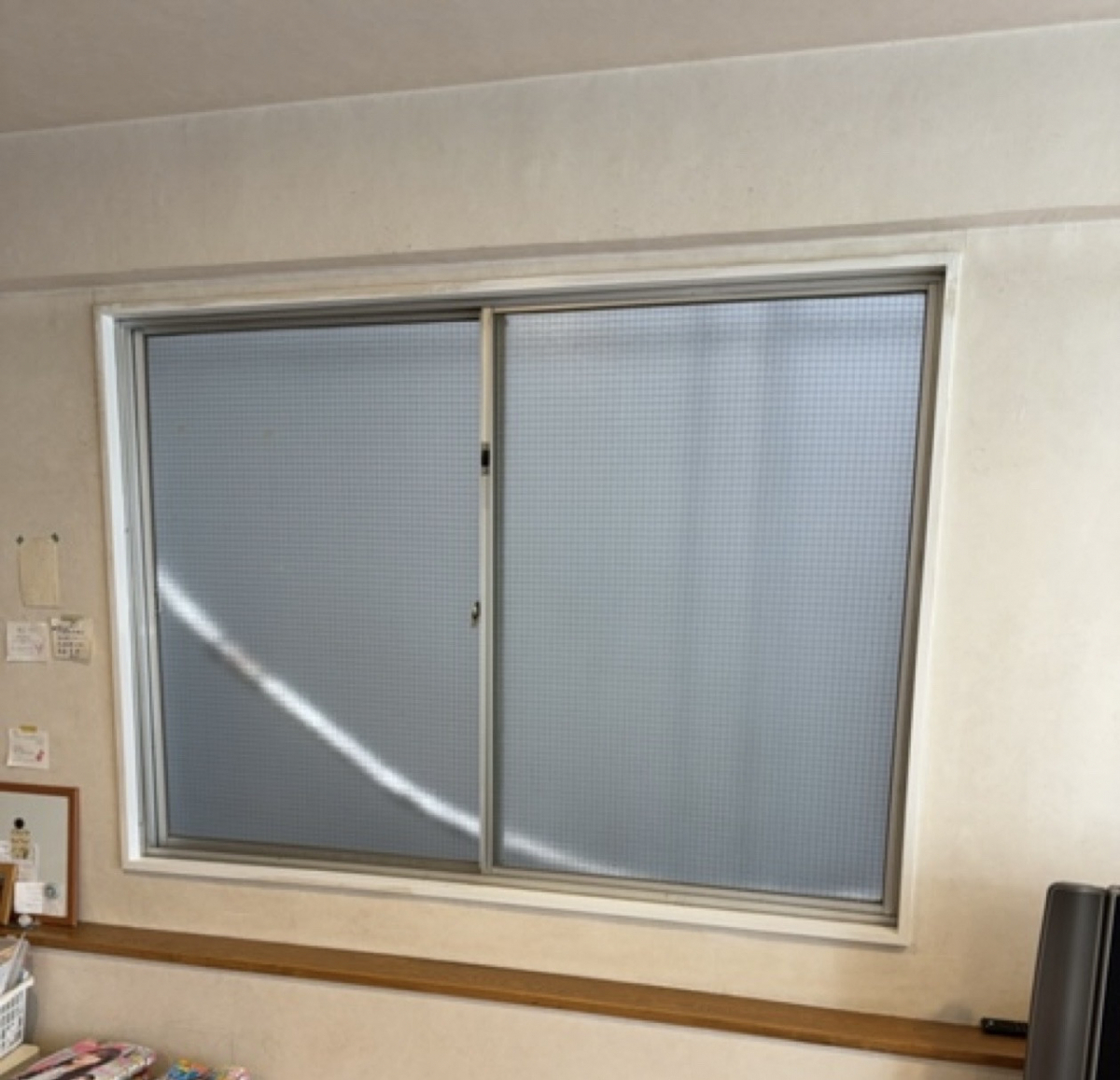 MADOORの【渋谷区】外からの視線が気になる🙈（内窓インプラス）の施工前の写真3