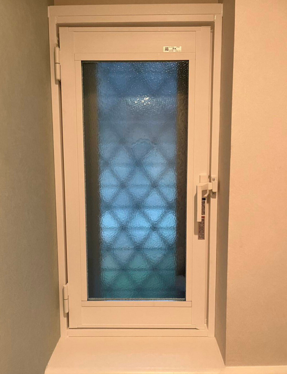 上廣トーヨー住器 E＆Rプロの寒すぎるトイレ・洗面・浴室を春のうちに快適＆安心リフォーム【小郡市】の施工後の写真1