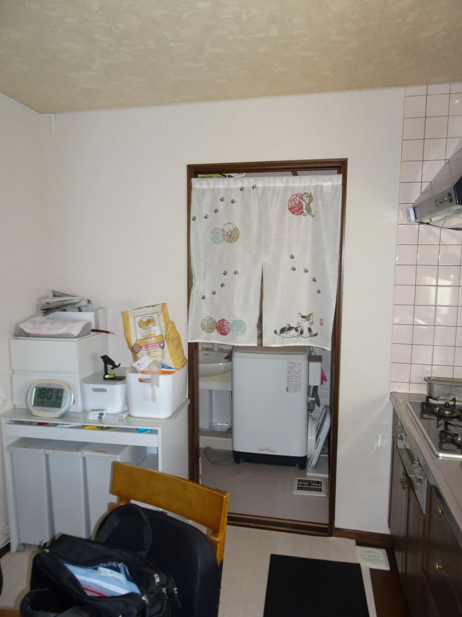 Live a Life(リブアライフ）のキッチンコーナーを目立たなく清潔にの施工前の写真3