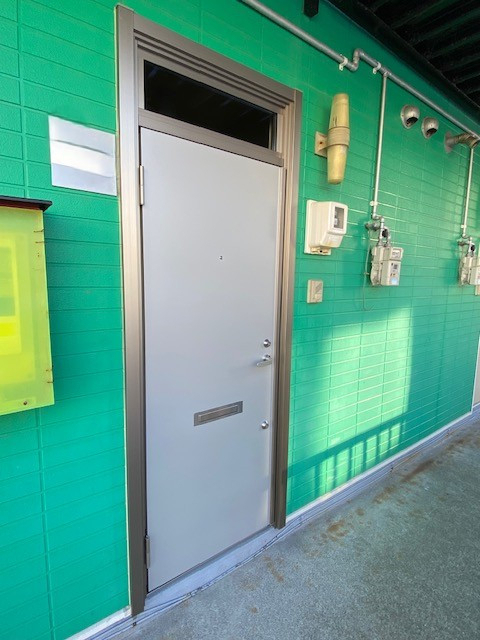 下川原アルミ工業のアパートドアをグレードアップしましたの施工後の写真1