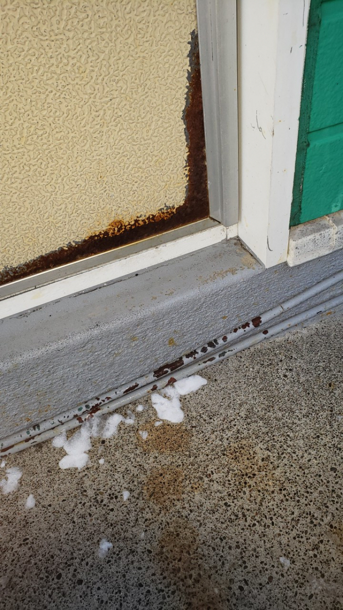 下川原アルミ工業のアパートドアをグレードアップしましたの施工前の写真2