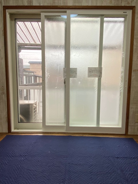 下川原アルミ工業の今となってはあまり効果のない内窓をお取り替えの施工後の写真2