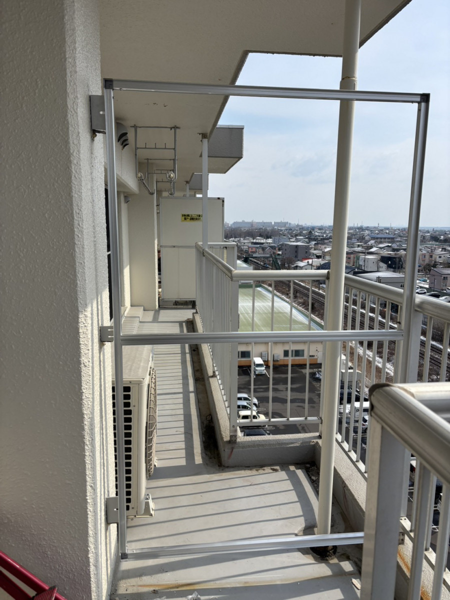 下川原アルミ工業のこんなのも扱っています－間仕切りの施工後の写真1