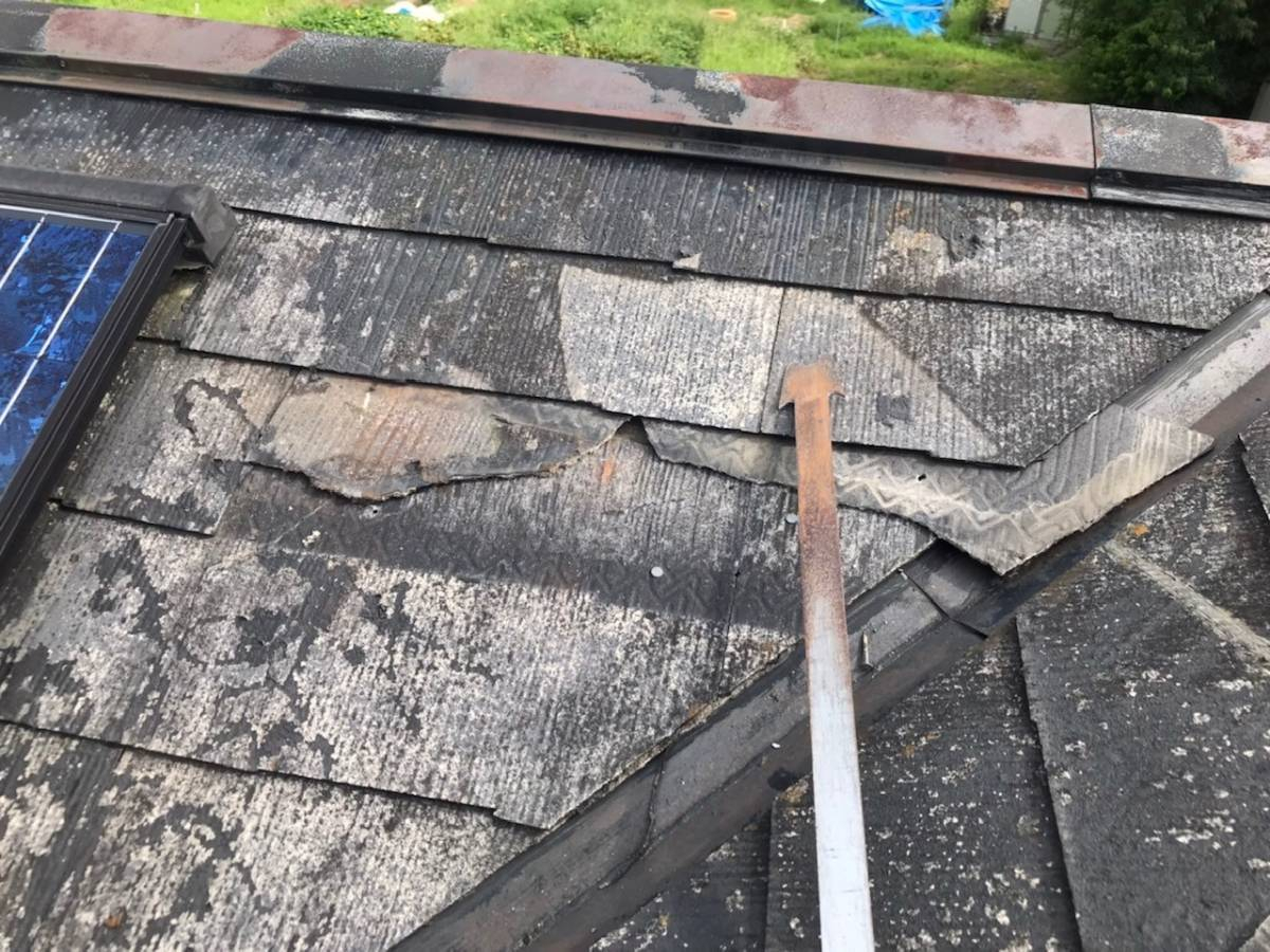 湖西トーヨー住器のカラーベスト(屋根)補修工事もやってます！の施工前の写真1