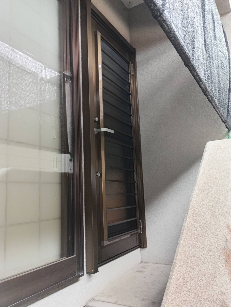 匠のリシェント勝手口ドア　採風の施工後の写真2