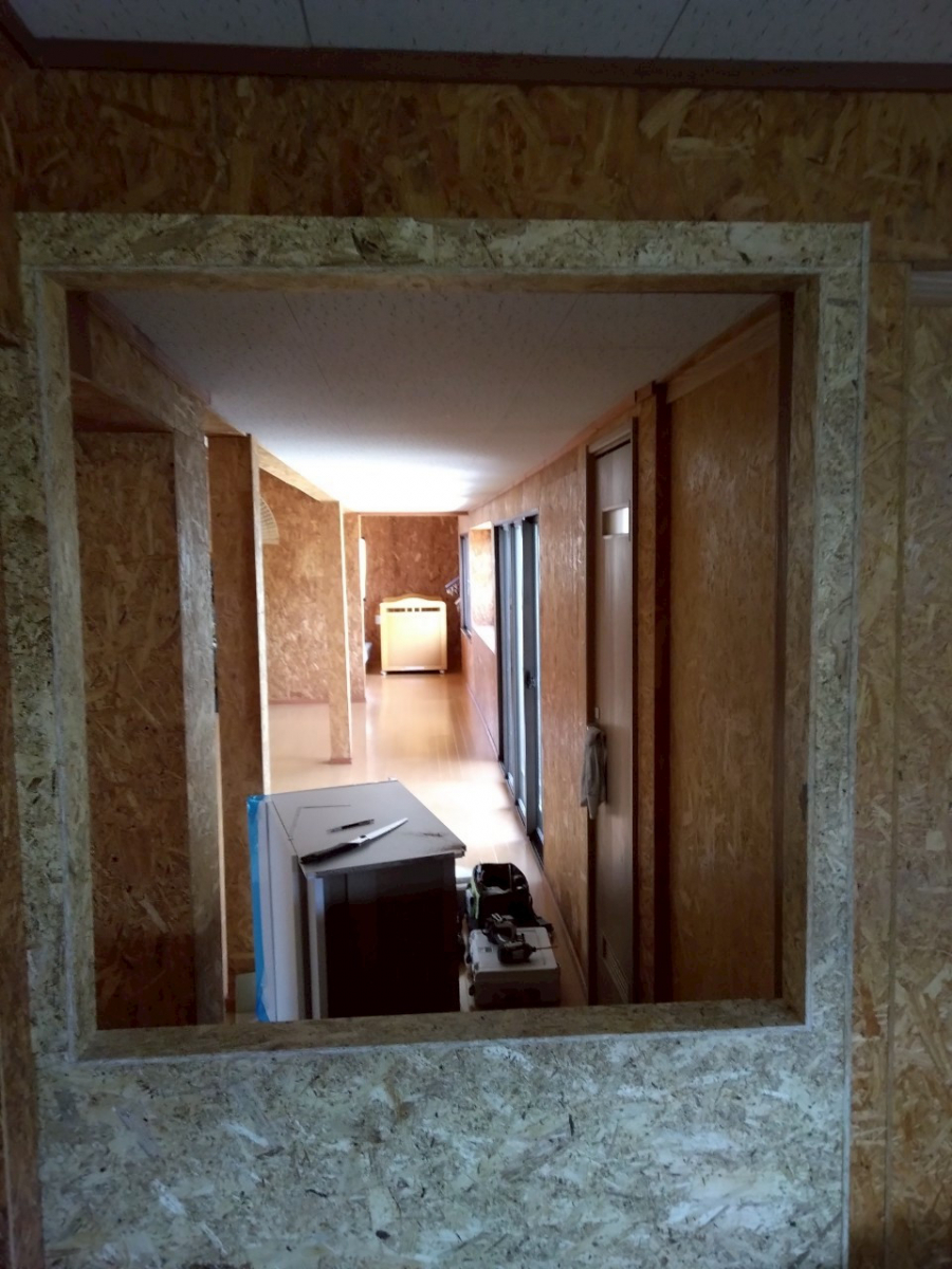 八戸トーヨー住器の八戸市内 内窓施工工事!の施工前の写真1