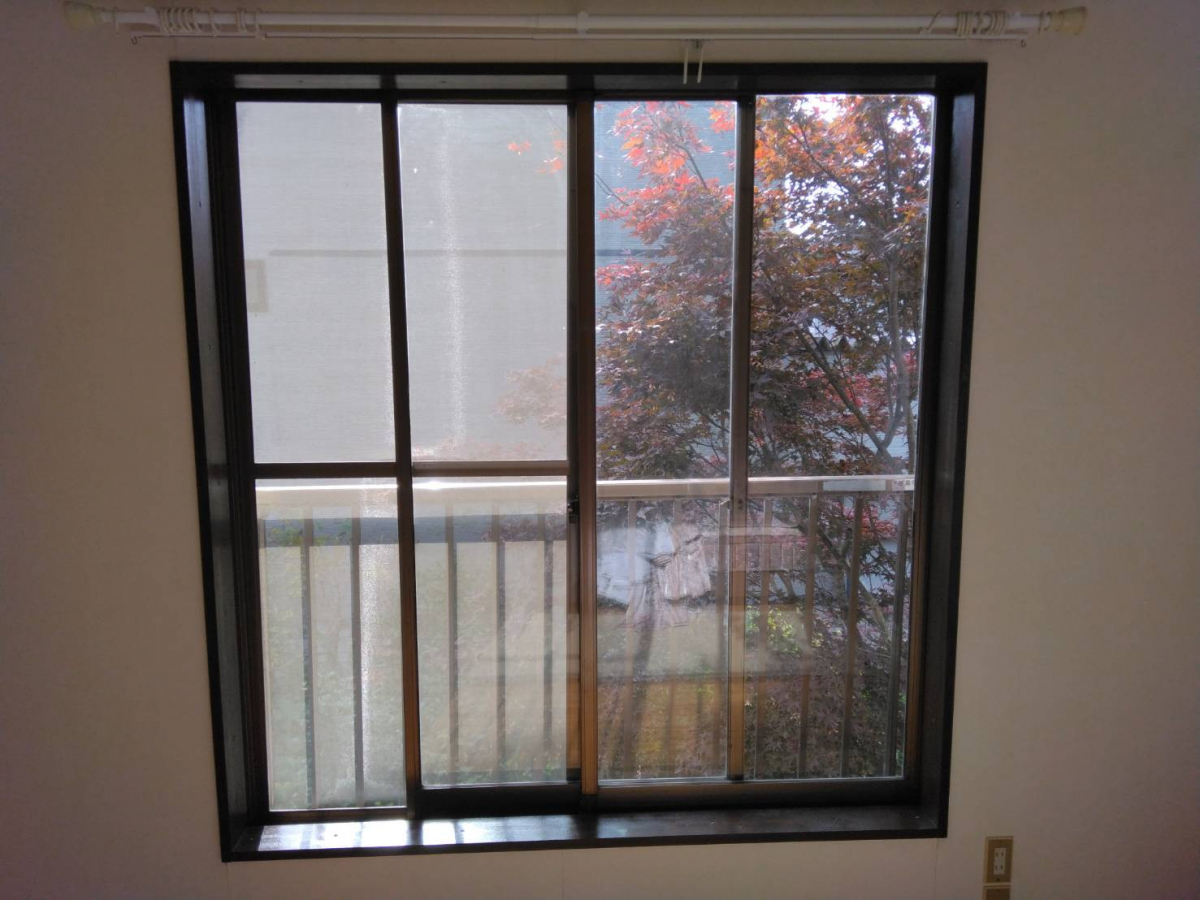 八戸トーヨー住器の八戸市 夏の暑さ対策に!?内窓リフォームで快適性アップ!の施工前の写真1