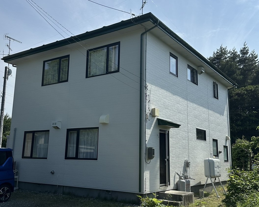 八戸トーヨー住器の【お家の印象、ガラッとチェンジ!外壁リフォームで気分もリフレッシュ♪】の施工後の写真2