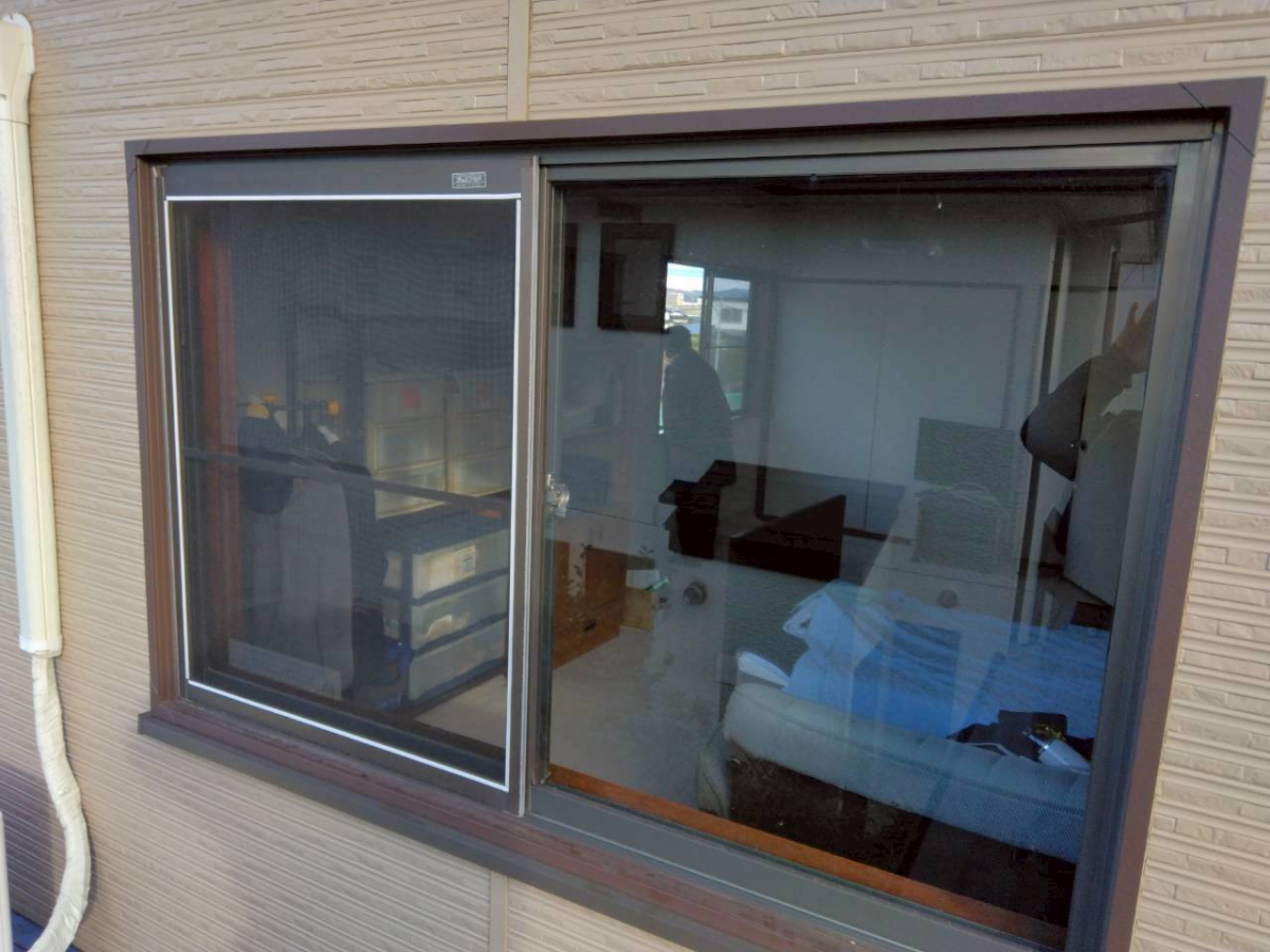 八戸トーヨー住器の【八戸市】冬の寒さに！LIXIL「リプラス」×トリプルガラスで大変身✨【2025年補助金対象】の施工前の写真1