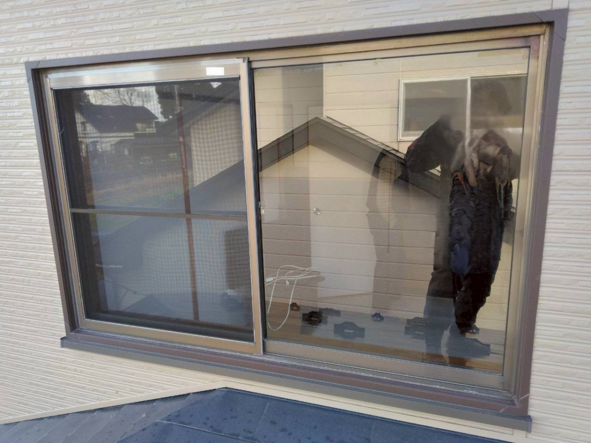 八戸トーヨー住器の【八戸市】冬の寒さに！LIXIL「リプラス」×トリプルガラスで大変身✨【2025年補助金対象】の施工前の写真2