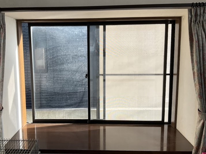 粕谷の🌟先進的窓リノベ2024事業🌟補助金を活用して内窓取付をした事例をご紹介の施工前の写真1