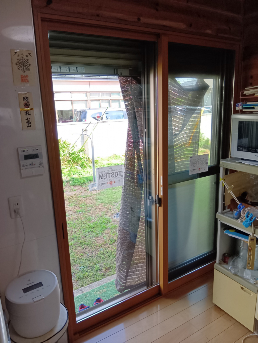 粕谷の茨城県古河市【西日対策!】夏の西日対策には高遮熱ガラスの内窓がおすすめの施工後の写真1