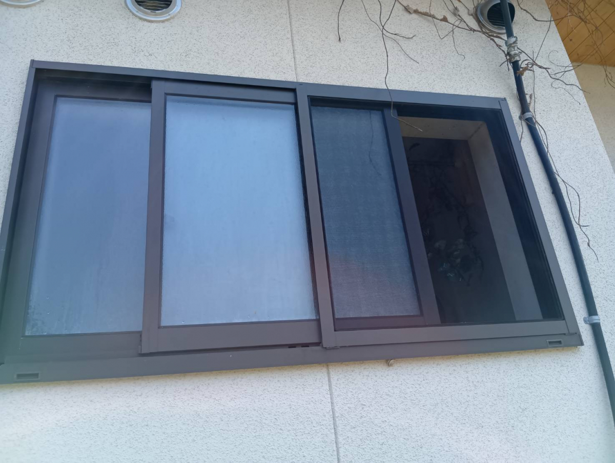 肥後トーヨー住器の目隠し取付の施工前の写真1