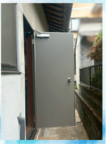 肥後トーヨー住器の熊本市　T様邸　勝手口ドアリフォームの施工後の写真1