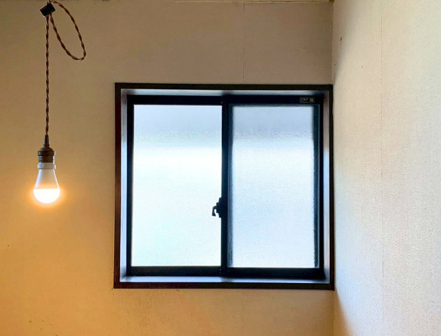 肥後トーヨー住器の熊本市　内窓取付のリフォームの施工前の写真3