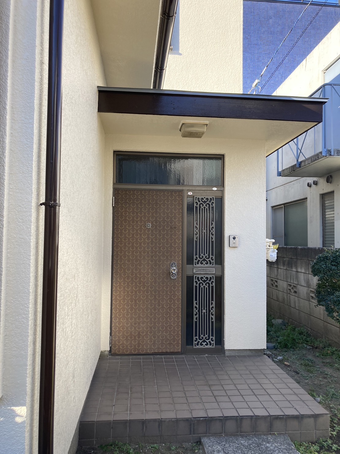 ケイワンリフォームの玄関ドアー取替工事　リシェントの施工事例詳細写真2