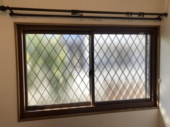 ケイワンリフォームの経年劣化した窓をカバー工法でリフォーム♪施工事例写真1