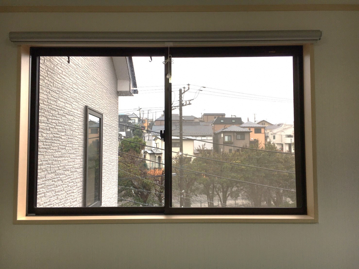 ケイワンリフォームの内窓インプラス施工の施工前の写真1