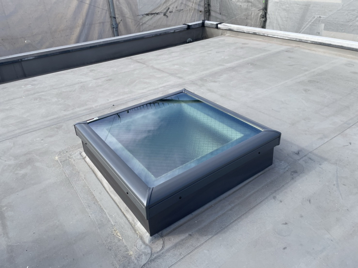 ケイワン・マドのトップライト(天窓)交換施工をしました🪟快適性・安全性・省エネ性がぐっと向上します✨の施工後の写真1