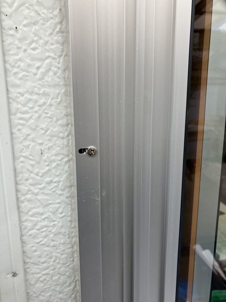 NCCトーヨー住器 伊那店のカバー工法でワンデイリフォーム！リプラス工事を行いました。の施工前の写真2