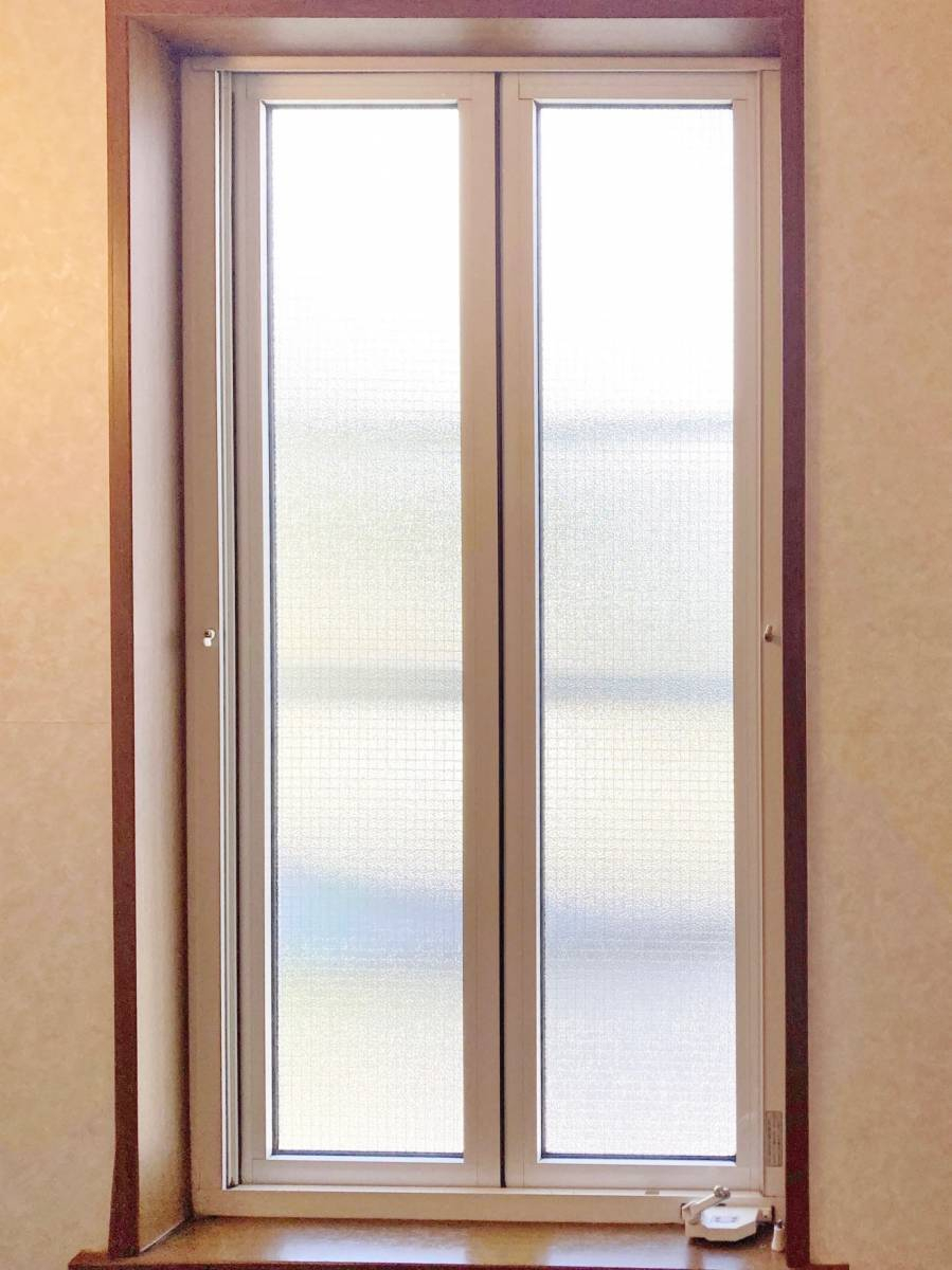 NCCトーヨー住器 伊那店のリフォームカバー工法で窓交換の施工前の写真1
