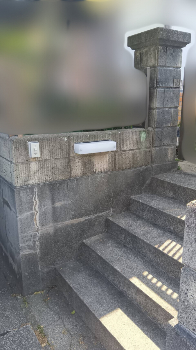 山口西京トーヨー住器 長門のエクステリア　ＵＤ手すり取付工事の施工前の写真1