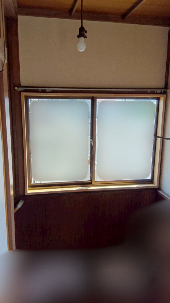 山口西京トーヨー住器 長門の窓リフォーム インプラスで断熱リフォームの施工前の写真1