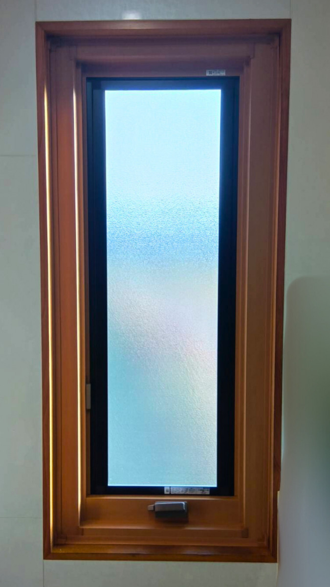 山口西京トーヨー住器 長門の窓リフォーム　リプラス　断熱リフォームの施工後の写真1